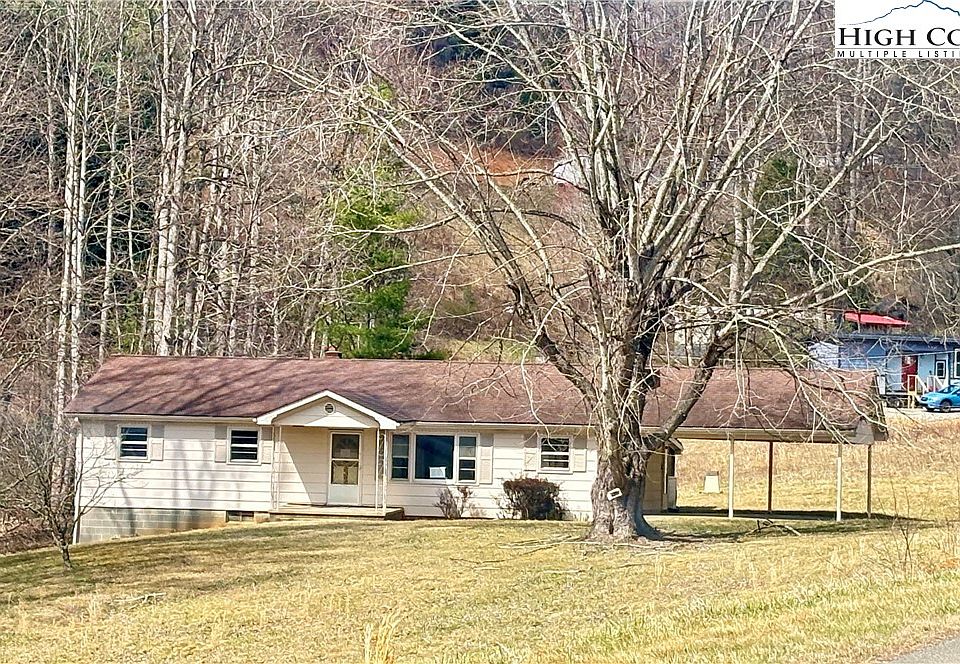 1st image of 225 Davis Road