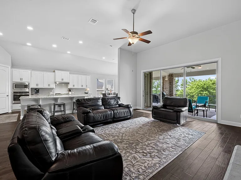 248 Mary Elise Way — Photo 6
