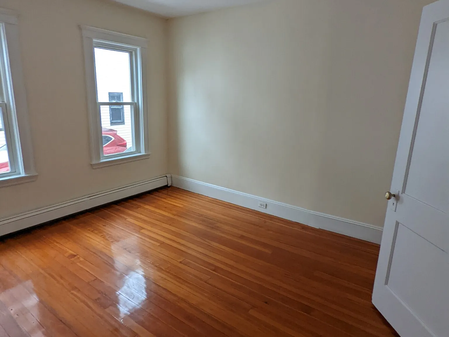 4 bed, $3,800 — Photo 4