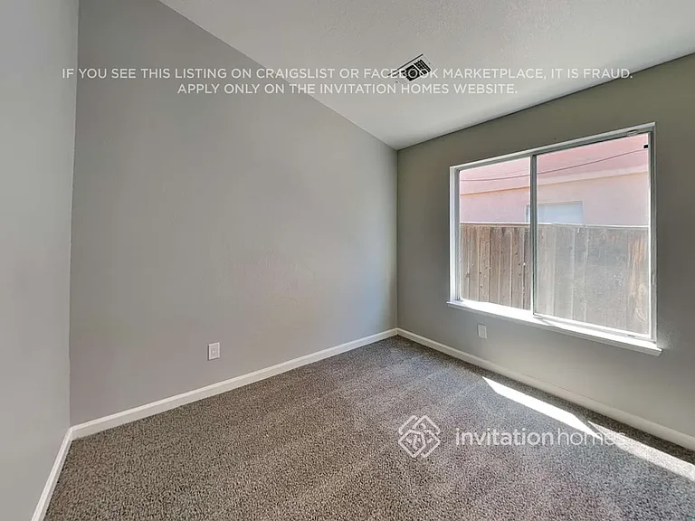 4408 Elk Dr — Photo 13
