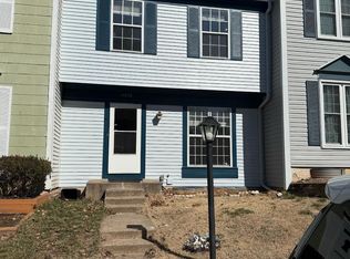 14806 Hancock Ct, Centreville, VA 20120