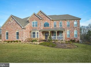 1052 Azlen Ln, Chalfont, PA 18914