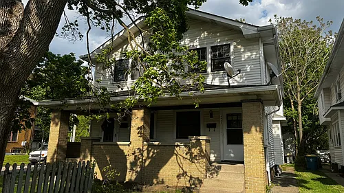 4935 N College Ave Photo 1 4935 N College Ave Photo 1