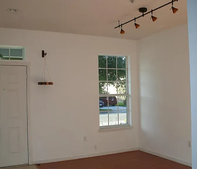 10545 Eastpark Woods Dr — Photo 7