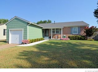 3913 E 2nd Pl, Tulsa, OK 74112