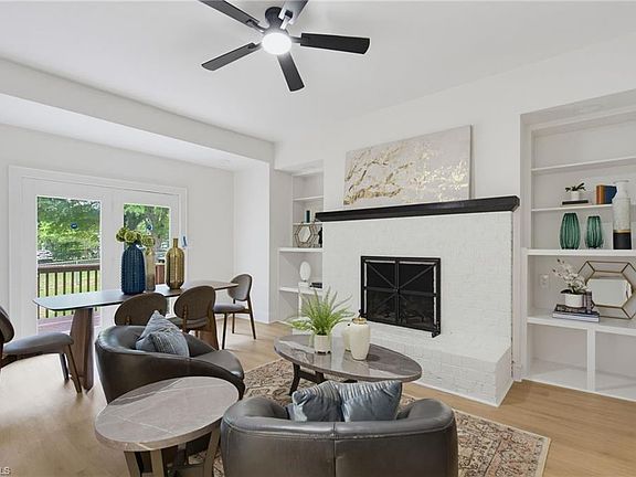 2nd image of 258 Lakeside Ave