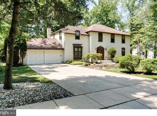 3 Holly Oak Dr, Voorhees, NJ 08043