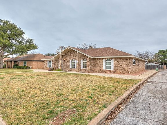 3rd image of 4706 Meadow Creek Trl