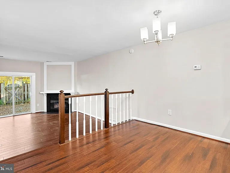 2110 Whisperwood Glen Ln — Photo 9
