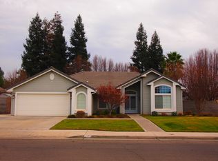 2024 Cromwell Ave, Clovis, CA 93611