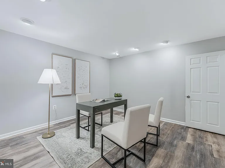 6125 Wellington Commons Dr — Photo 32