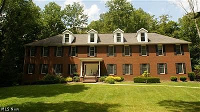 1st image of 6018 Fox Chase Dr