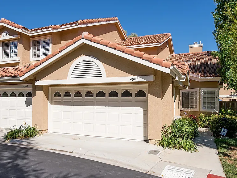 4902 Santo Dr — Photo 2
