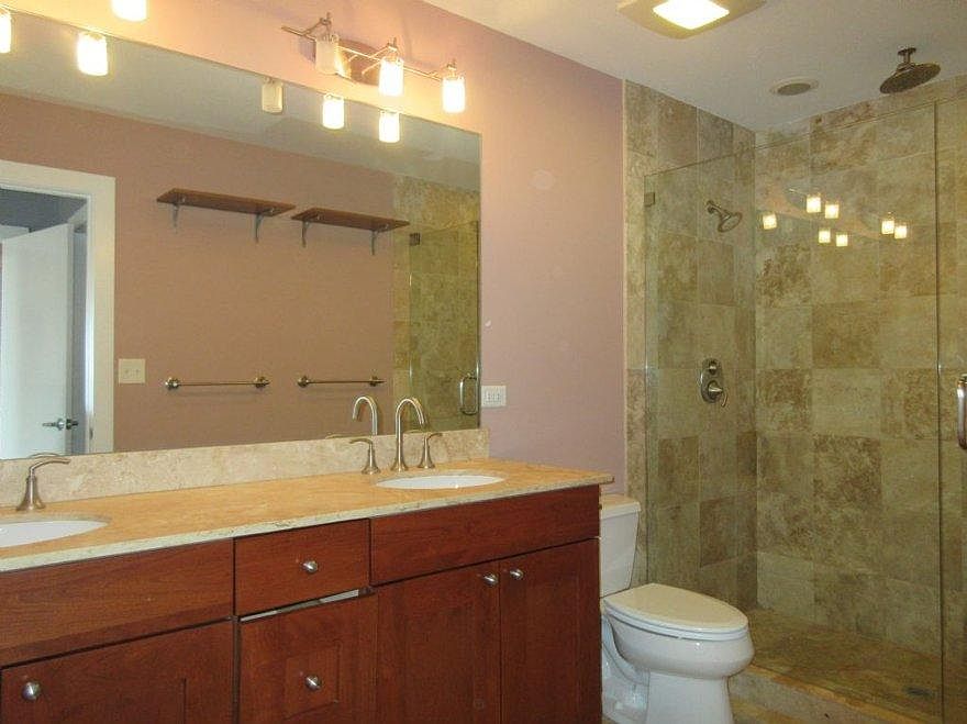 1st image of 3245 N Ashland Ave APT 3B