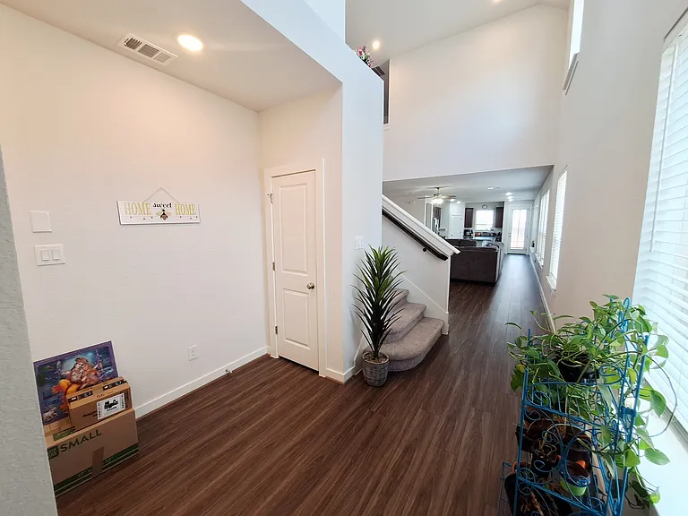 8000 Prairie Rye Dr — Photo 5