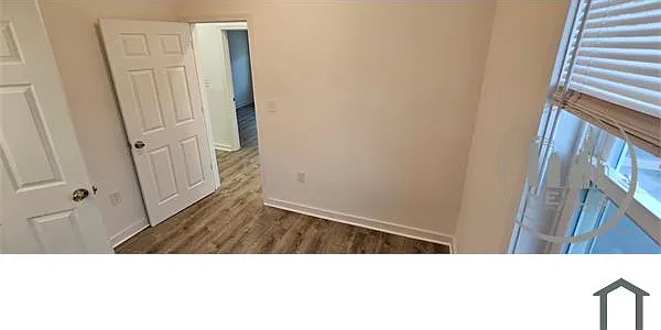 145 Canterbury St — Photo 3