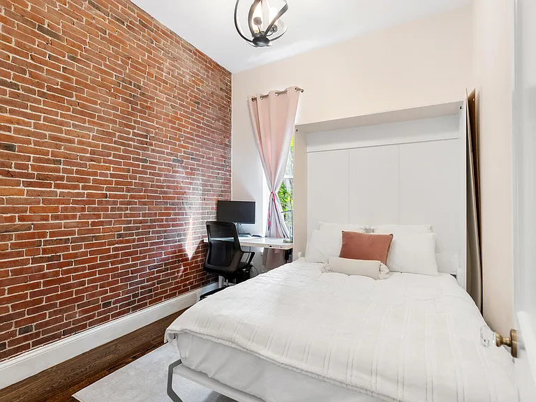 565 Massachusetts Ave #2 — Photo 18