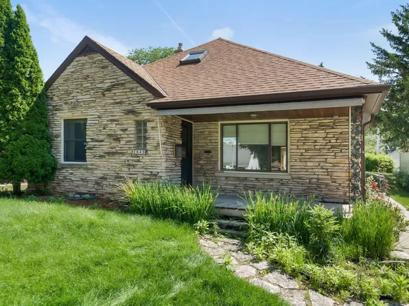 2840 N 86th STREET, Milwaukee, WI 53222