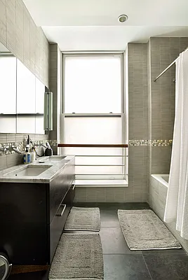 Rented by Compass | media 10