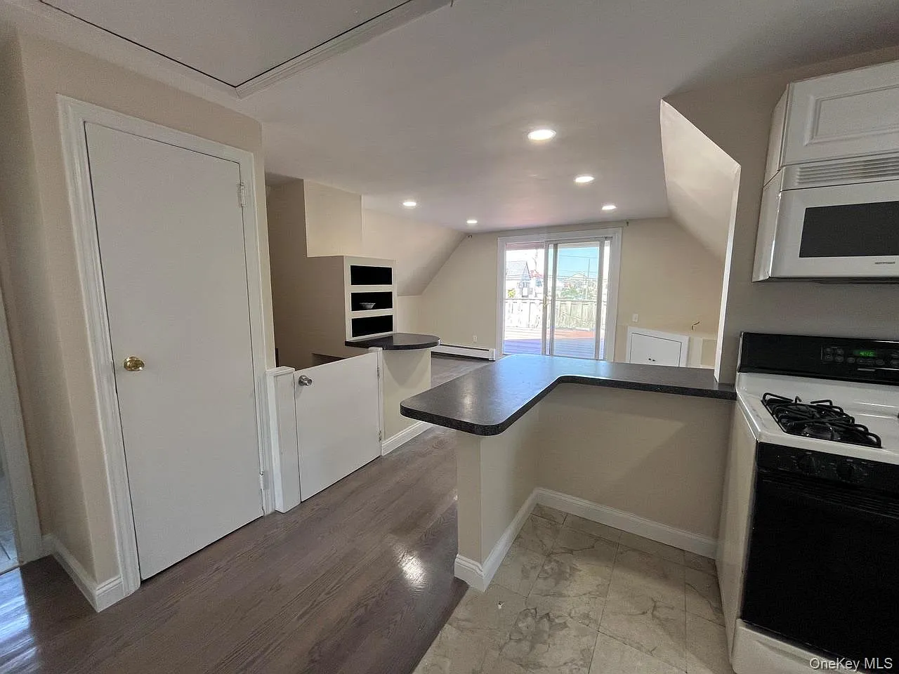 1 bed, 1.0 bath, 1778 sqft, $2,600 — Photo 3