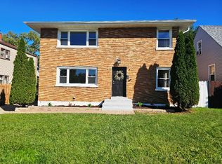 125 S Addison Rd, Addison, IL 60101