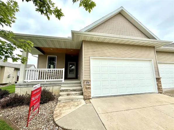 450 2nd St, Fairfax, IA 52228