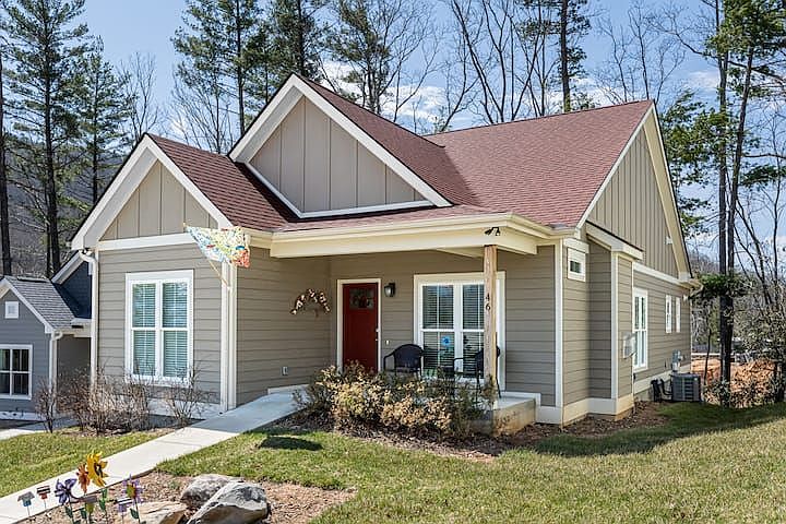 1st image of 46 Westside Village Rd