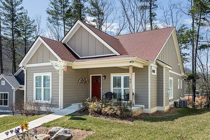 46 Westside Village Rd