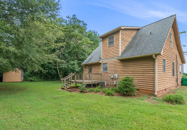 318 W Dalton Rd — Photo 16
