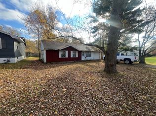 31 Grace St, Danville, IL 61832