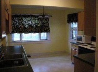 111 Crestmont Rd, Binghamton, NY 13905