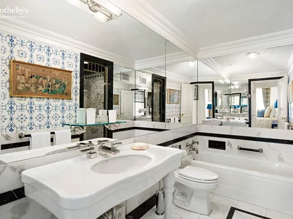 781 5th Avenue image 15 of 18