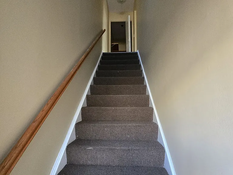 Whalley Ave — Photo 17