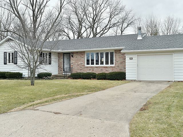 1st image of 1211 Lincoln Ave