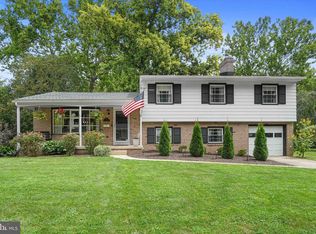 111 Yellow Breeches Dr, Camp Hill, PA 17011