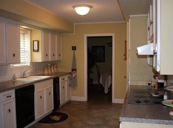 Country Kitchen