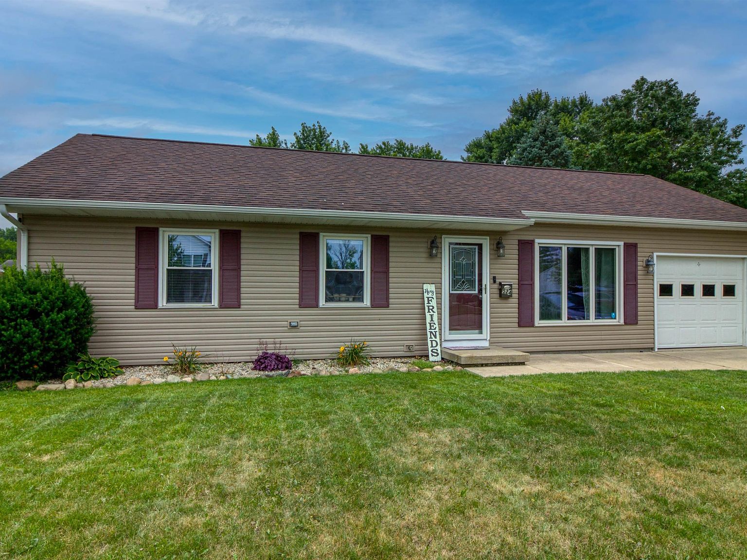 524 E South F St, Gas City, IN 46933 Zillow