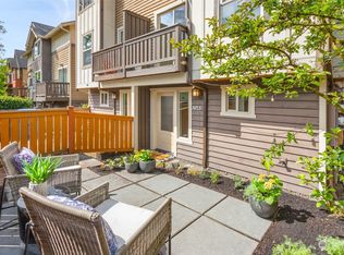 3653 Greenwood Ave N, Seattle, WA 98103