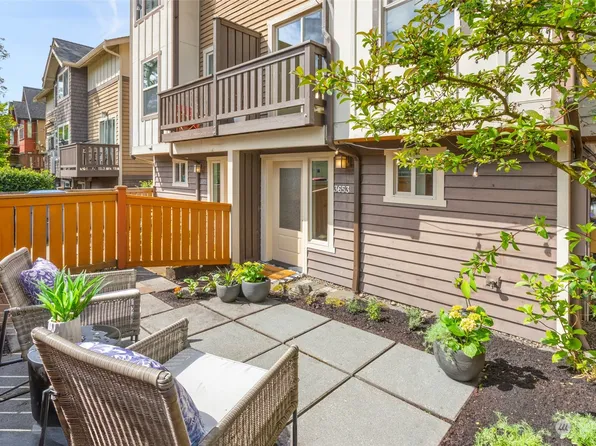 3653 Greenwood Avenue N, Seattle, WA 98103