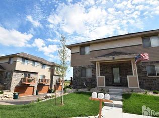 4321-4325 N Towne Ct, Windsor, WI 53598