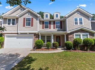 6231 Sparkling Cove Ln, Buford, GA 30518