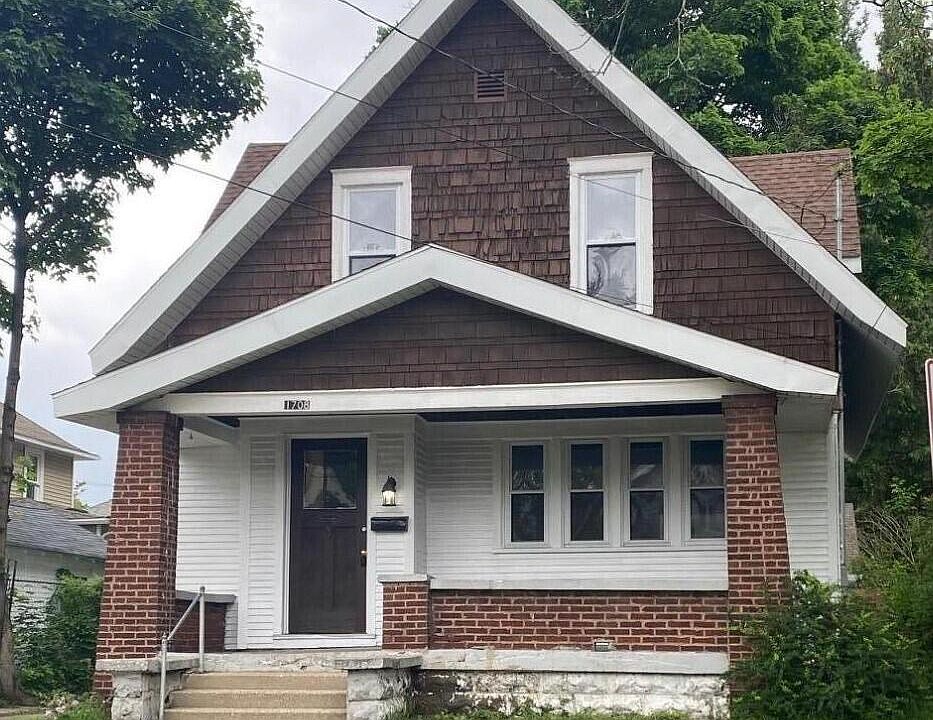 1st image of 1708 Lafayette Ave SE