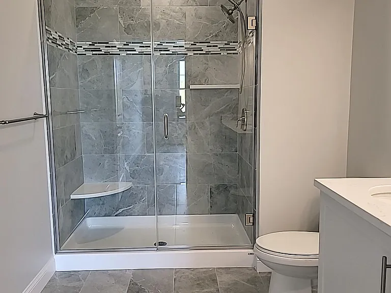 320 Middlesex Ave #B305 — Photo 23