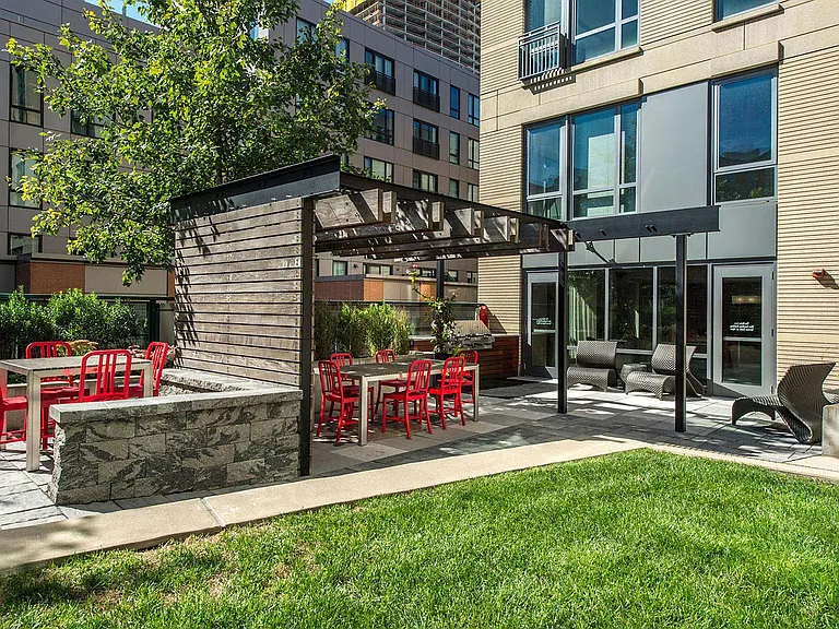 Outdoor gathering areas to meet new and old friends