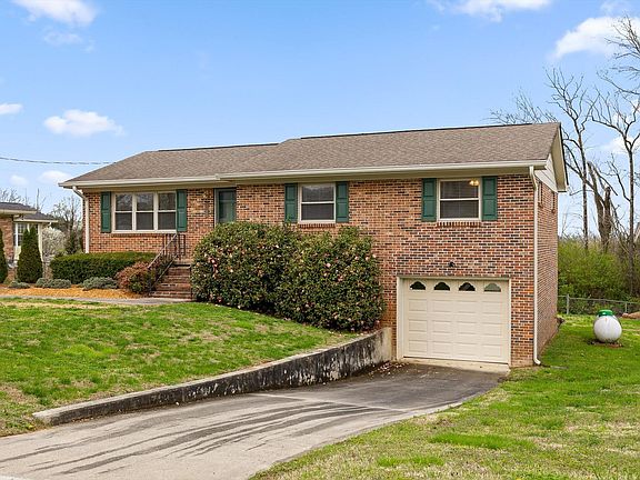 4th image of 2311 Ranch Hills Rd