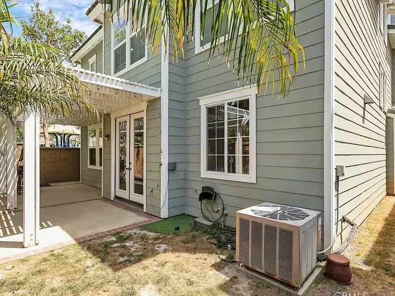 20909 Monarch Ln — Photo 5