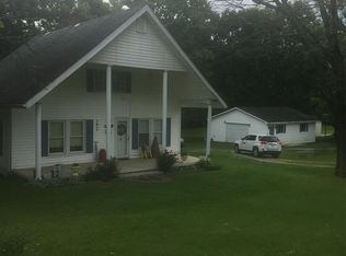 410 E Water St, Flemingsburg, KY 41041