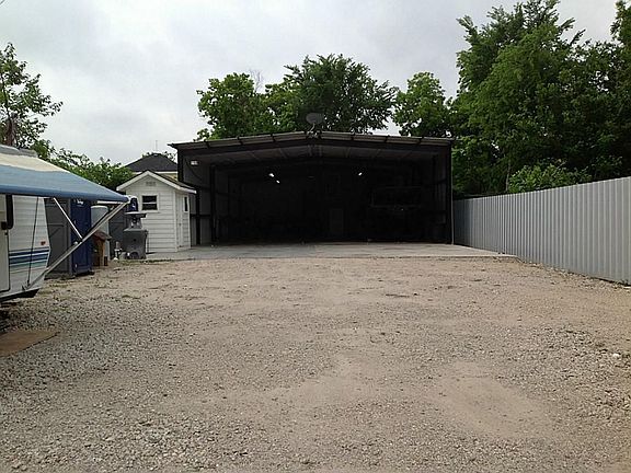 Near front entrance that shows just how big the property is.