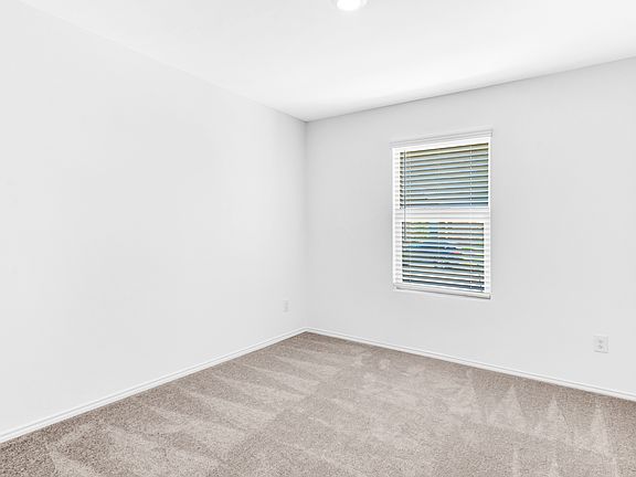 3rd image of 1409 Vattier St