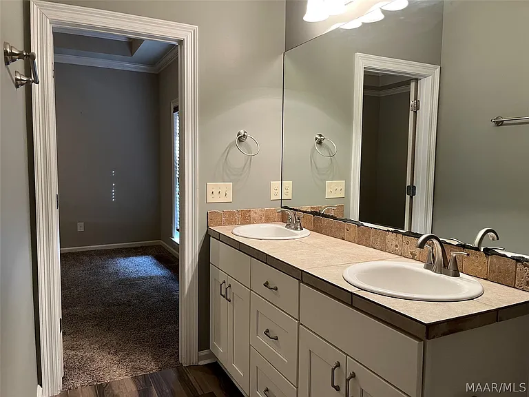 217 Winchester Way — Photo 39